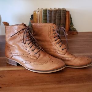 Real leather Oxford boots